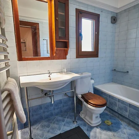 Villa Luxury Maisonette With Pool *