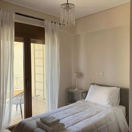 Luxury Maisonette With Pool Villa *